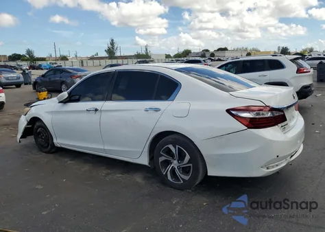 2017 Honda Accord Lx z USA, uszkodzony, nr VIN 1HGCR2F3XHA238624